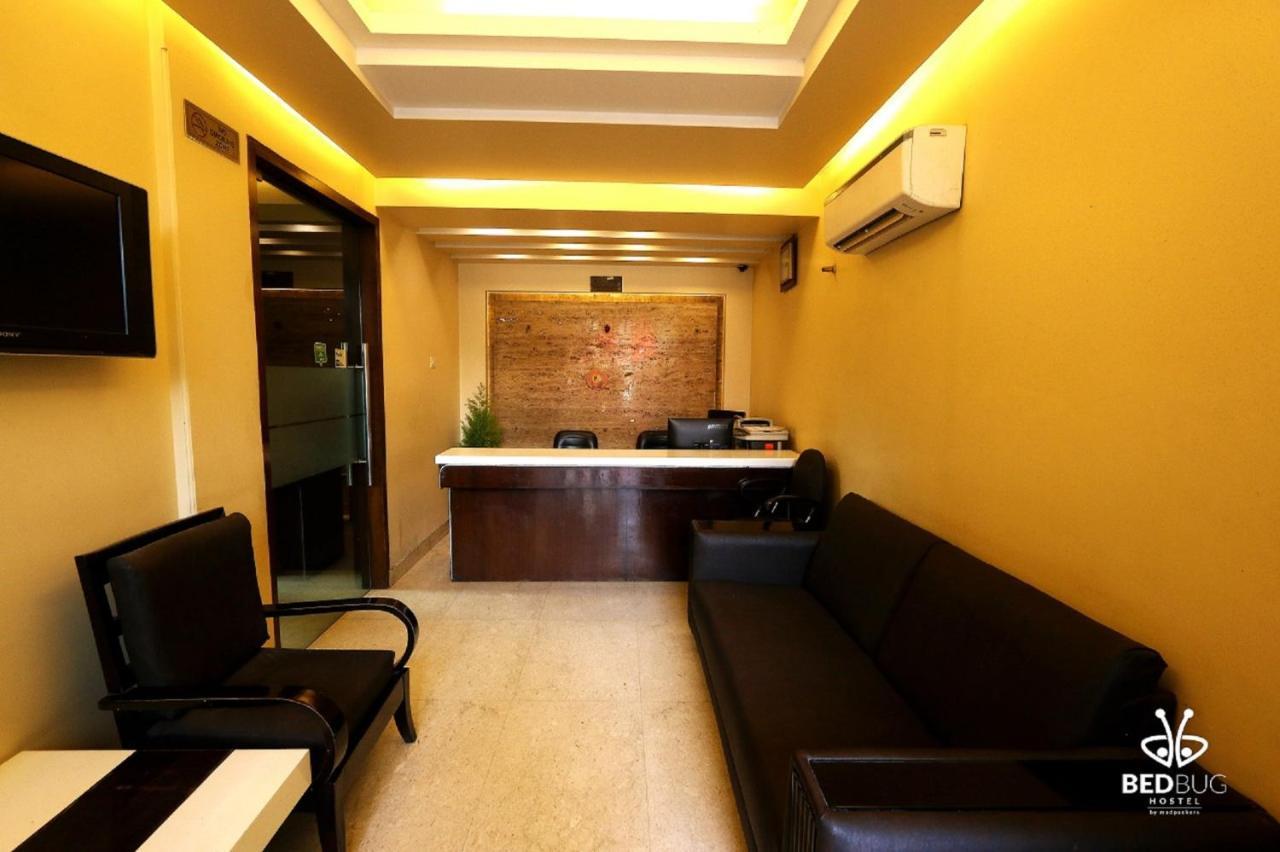 Madpackers Delhi West Hostel New Delhi Exterior photo